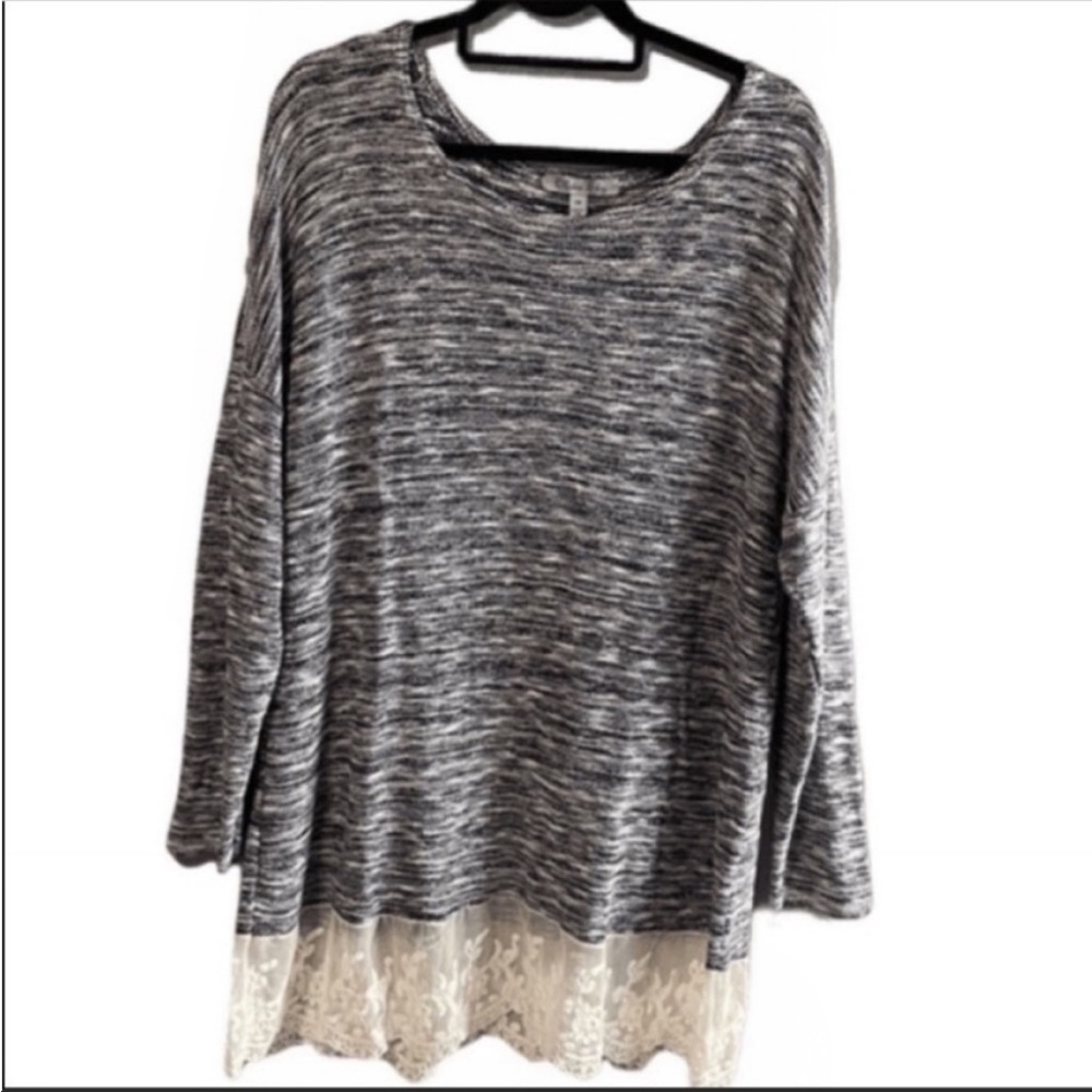 Olivia Sky long sleeves heather blue thin knit top with lace trim. Size 3X.